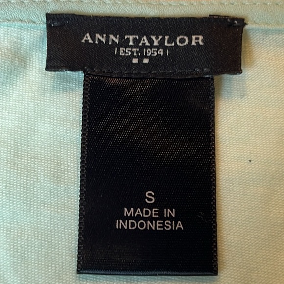 ANN TAYLOR SEA FOAM GREEN SLEEVELESS TOP SIZE SMALL - Picture 14 of 16